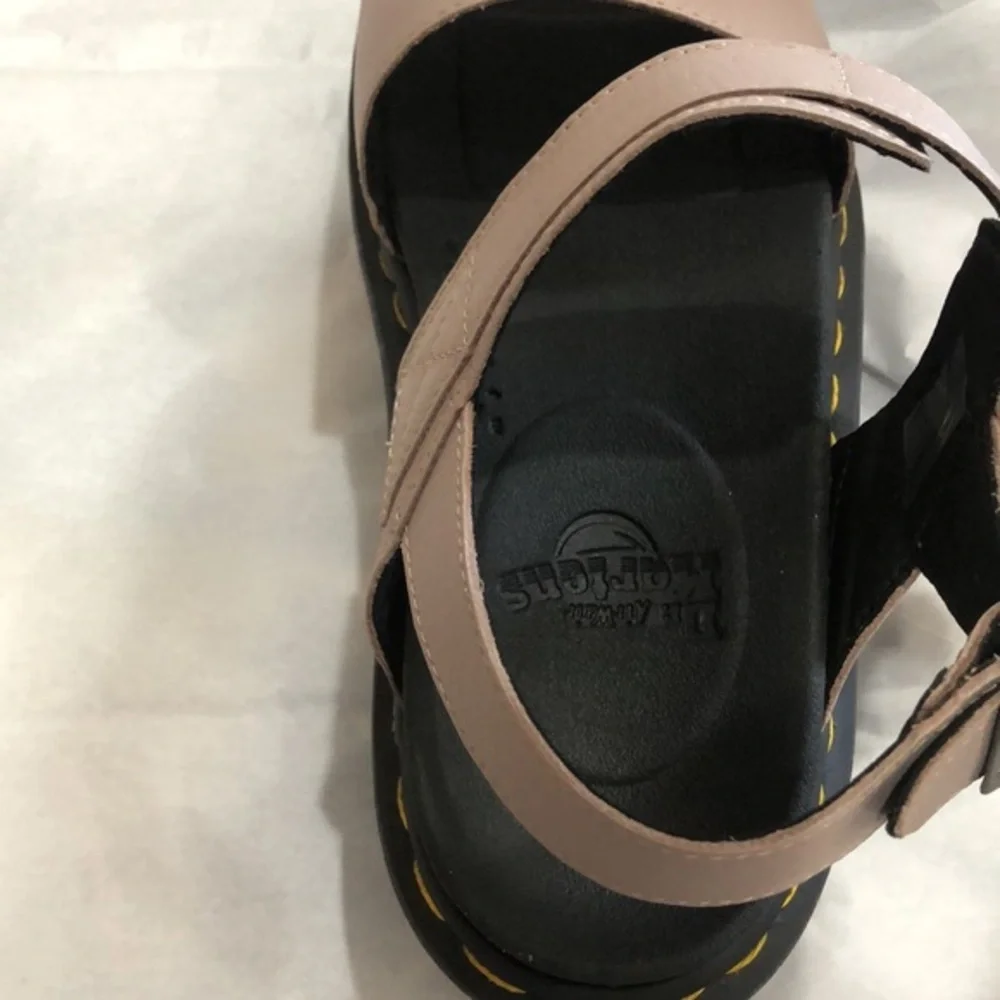 Dr. Martens Vintage Taupe Voss Quad platform Sandal size 10 brand‎ new